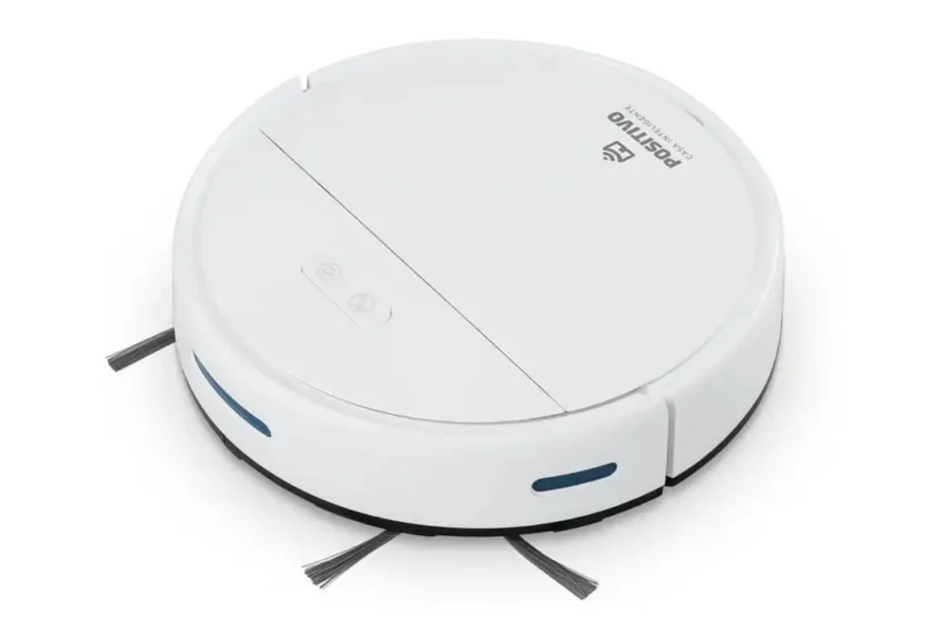Aspirador de pó robô Positivo Casa Inteligente PRA1000 limpando piso de sala automaticamente