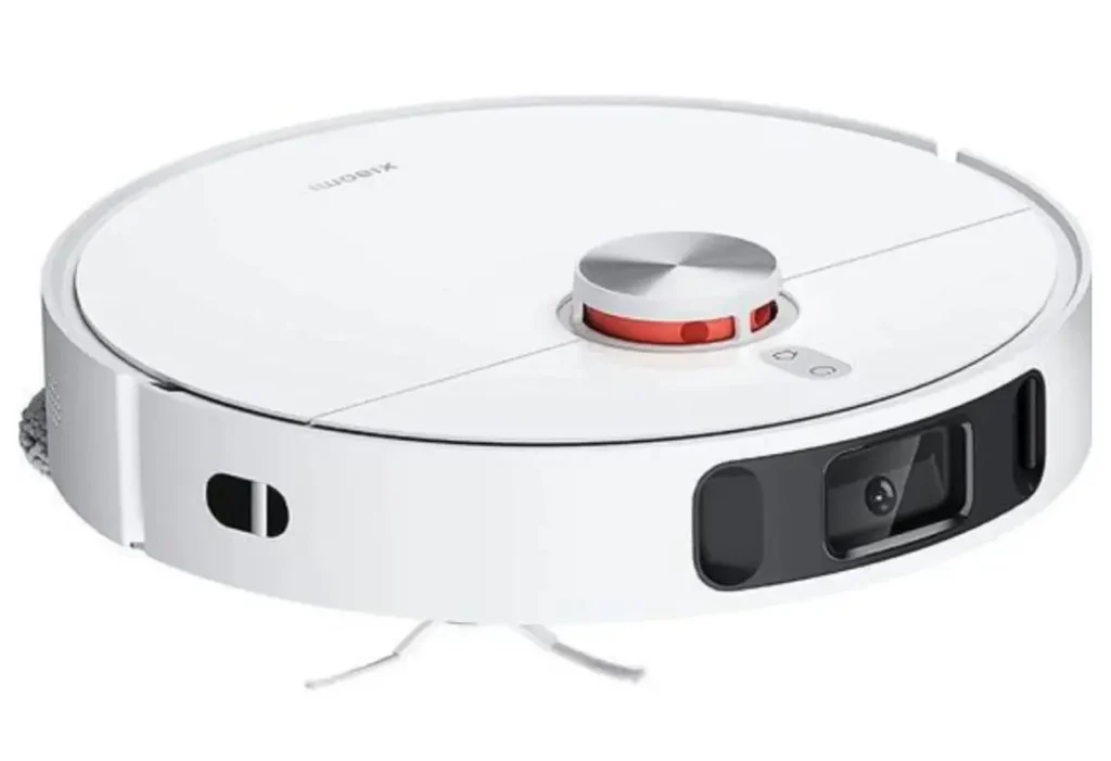 Robô aspirador Xiaomi Robot Vacuum X20+ na cor branca, posicionado sobre um piso de madeira clara. O aparelho possui formato circular e destaca os dois esfregões giratórios redondos na sua base inferior, ideal para a função de passar pano.